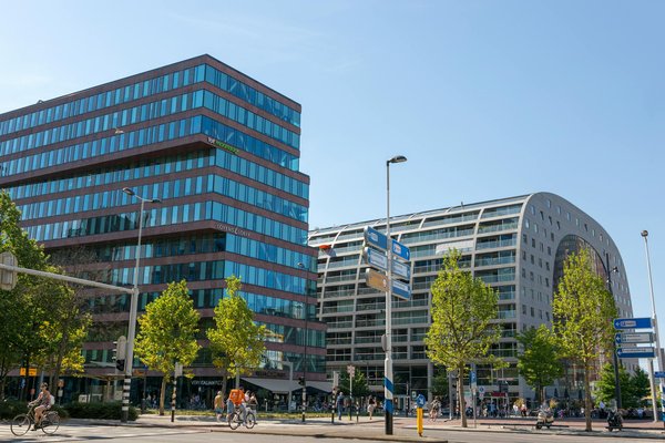 Découvrir des histoires vraies de policiers : récits captivants et drames sociétaux